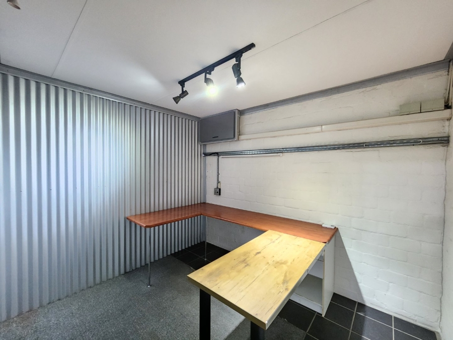 To Let commercial Property for Rent in Mall Interchange Western Cape